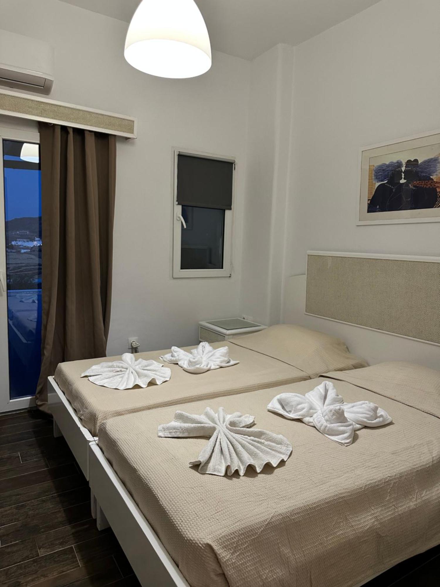 Ene'S Mykonos Apartment Klouvas Exterior photo